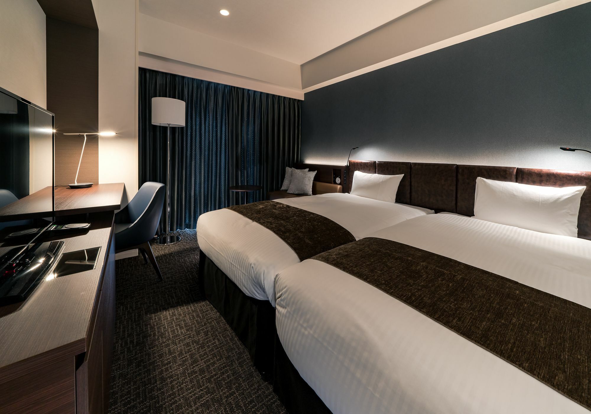 Daiwa Roynet Hotel Chiba-Chuo מראה חיצוני תמונה
